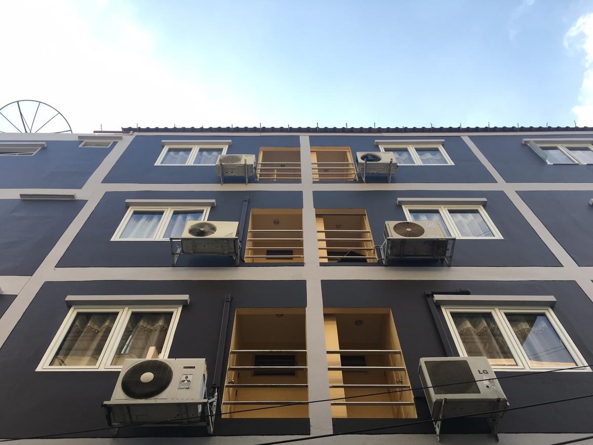 The Corner Ratchada Hotel Bangkok Exterior photo